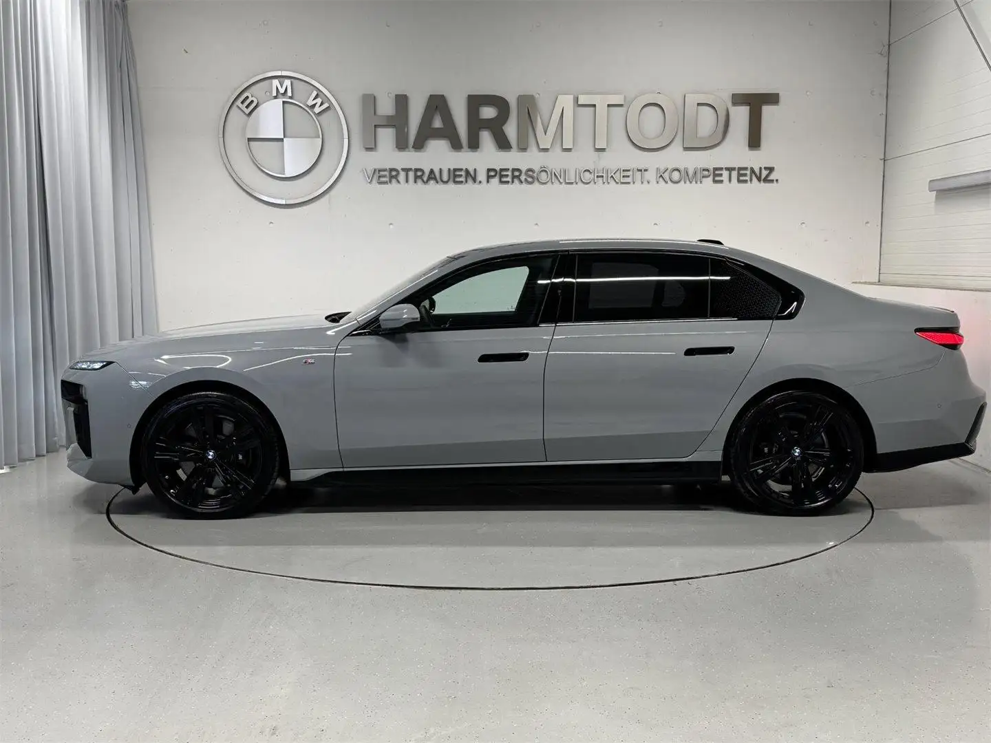 BMW i7 xDrive60 *M-Sportpaket PRO*LP 172.920* Gri - 2