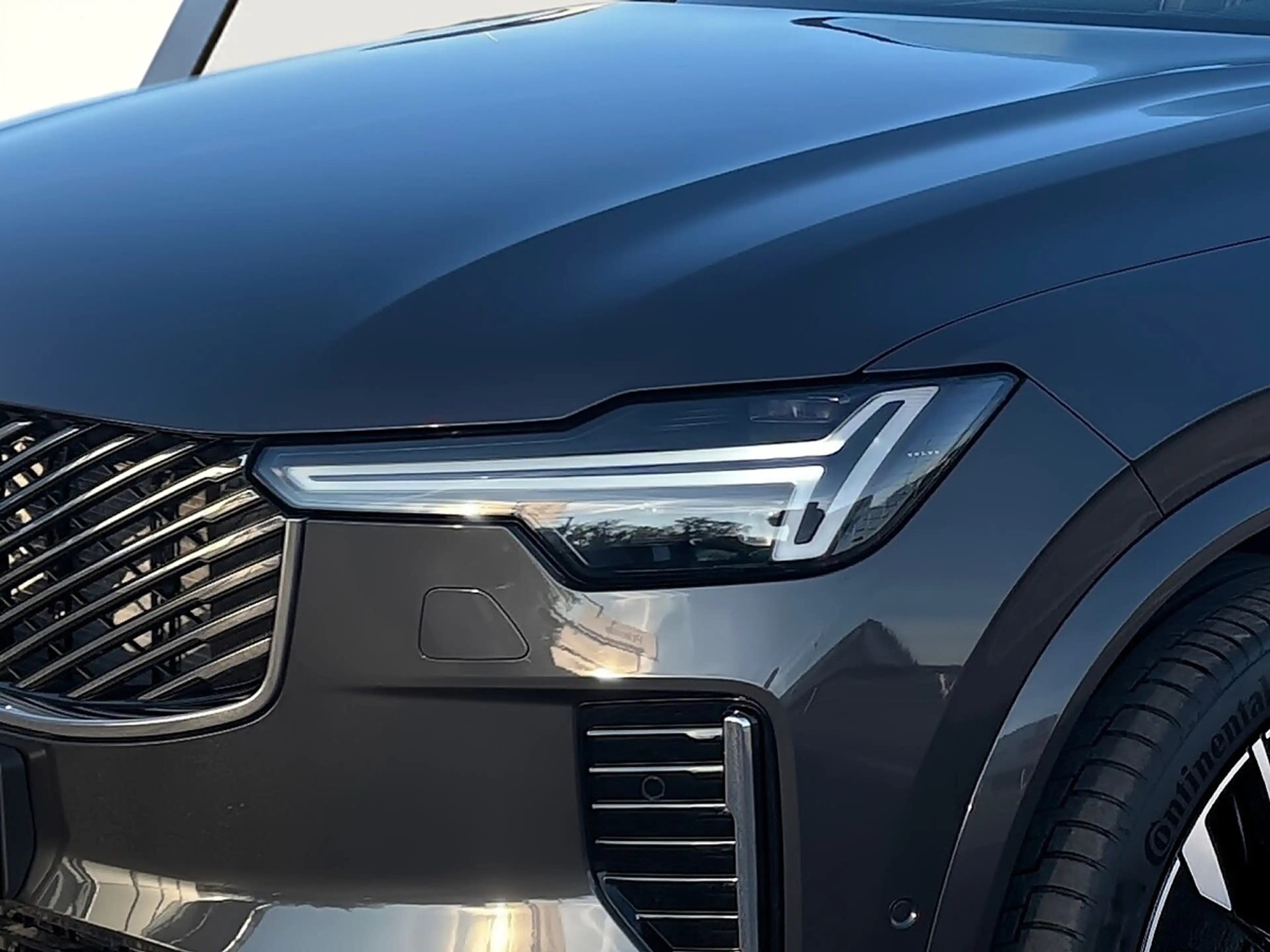 Volvo XC90 B5 (Benzin) AWD Mild Hybr. Plus Bright — photo 7