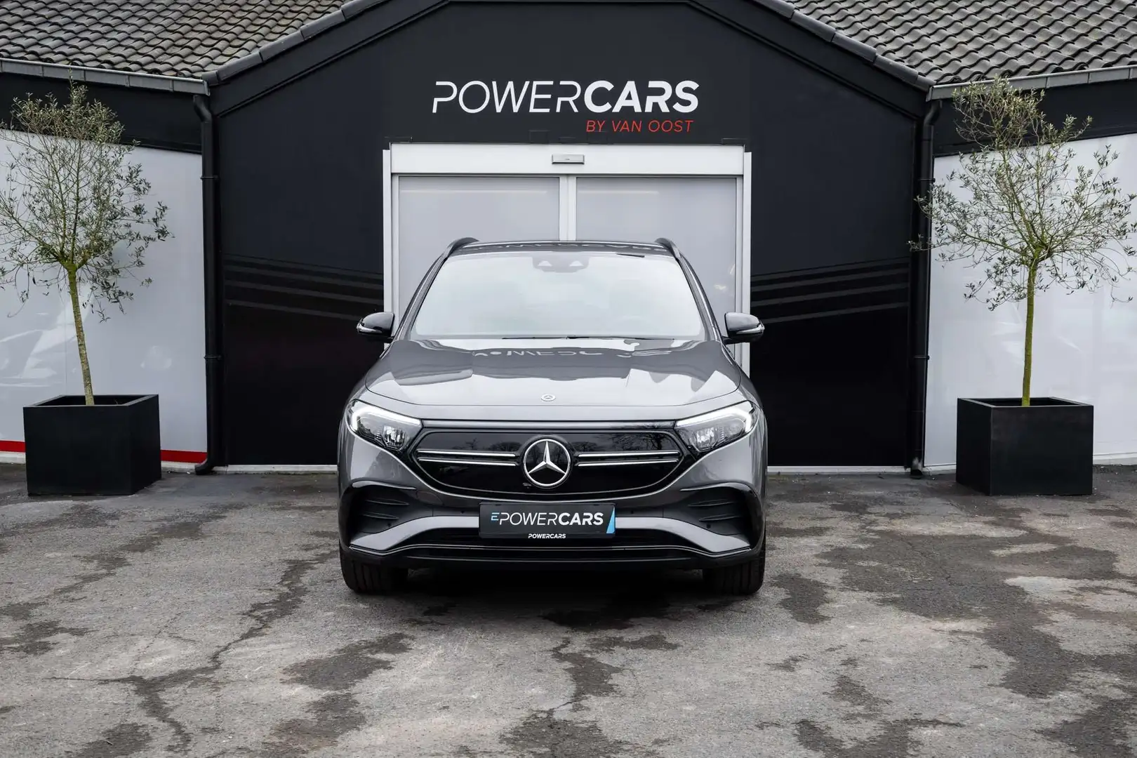 Mercedes-Benz EQA 250 +  AMG STYLING  NP:€ 68.000  TOP DEAL Gris - 2