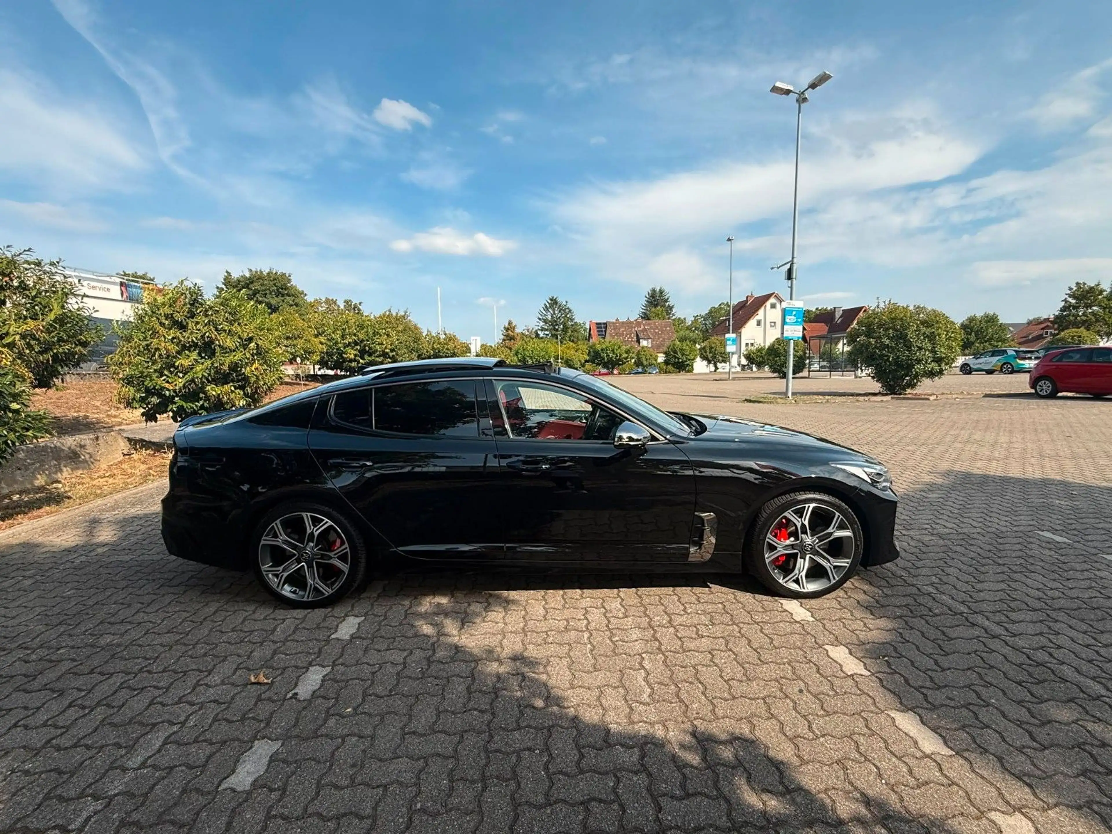 Kia Stinger GT 4WD/Rotes Leder/ACC/HUD/Pano/360° — photo 4