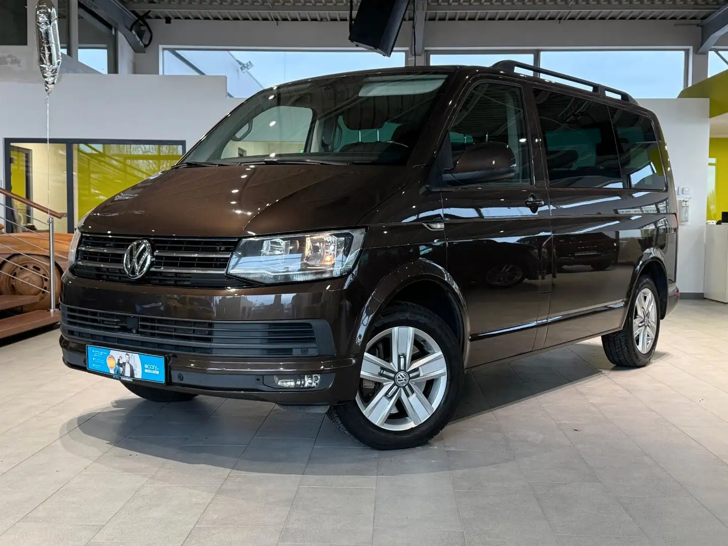 Volkswagen T6 Transporter SHZ*STDHZ*AHK* Braun - 1