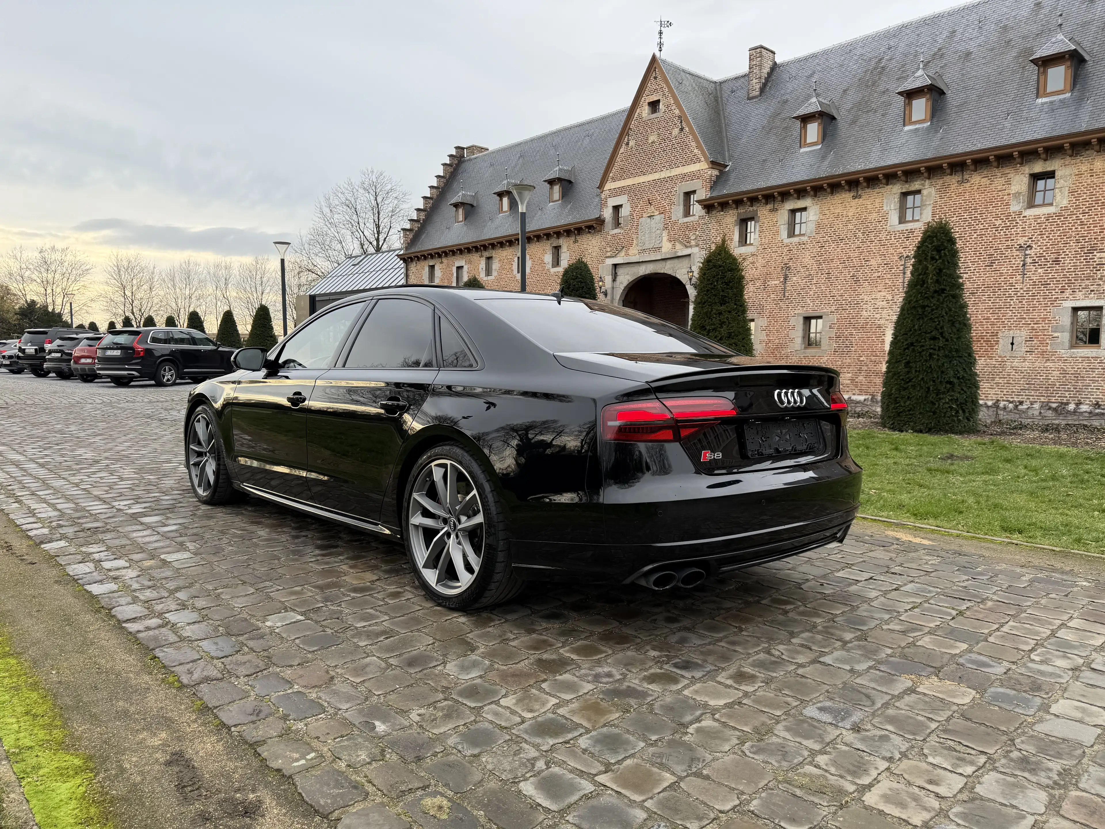 Audi S8 + plus | 605pk | Ceramic | Carbon | Pano | Matrix — photo 6