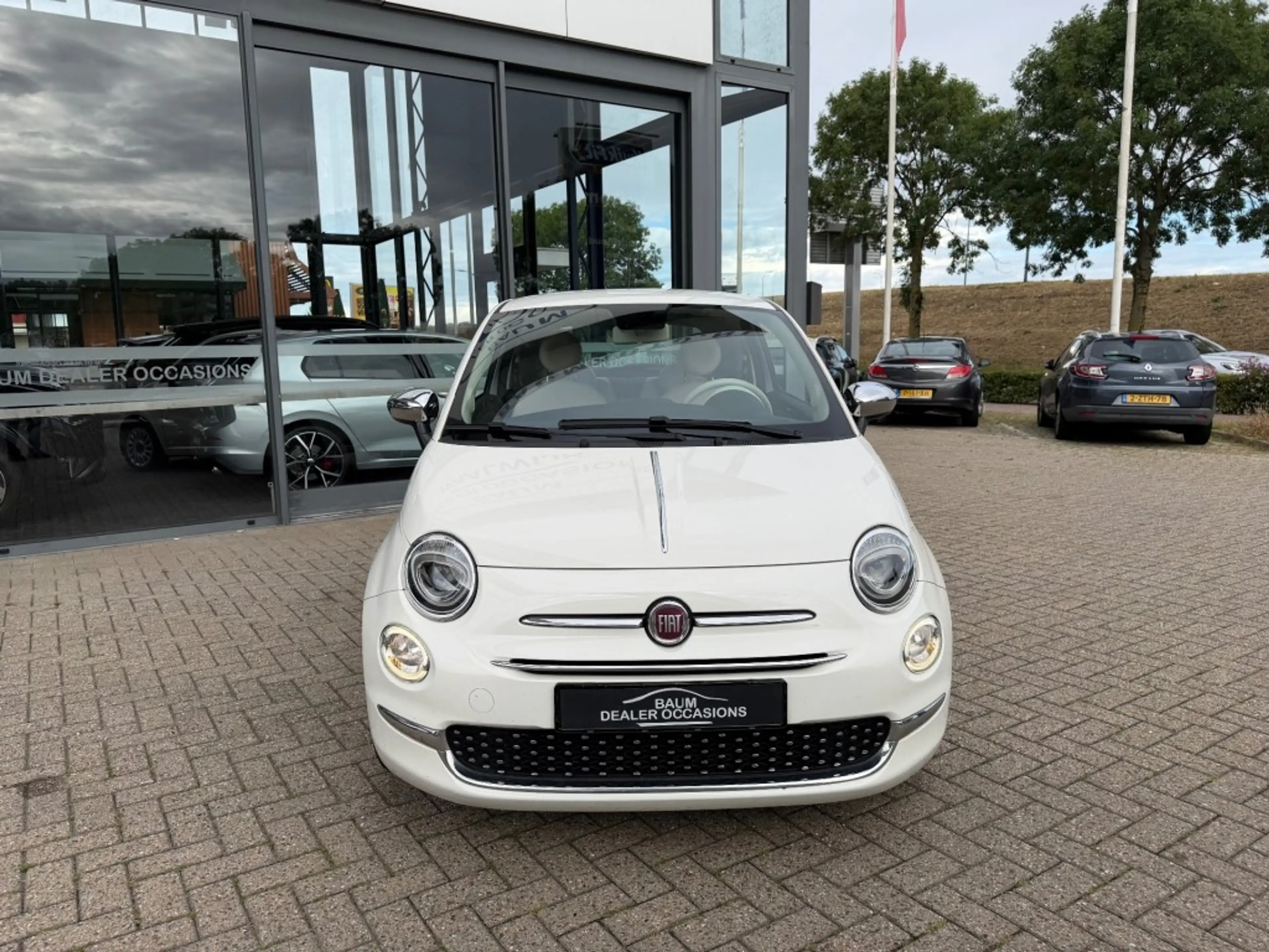 Fiat 500 1.0 HYBRID LOUNGE AIRCO CRUISE PDC CARPLAY. — photo 2