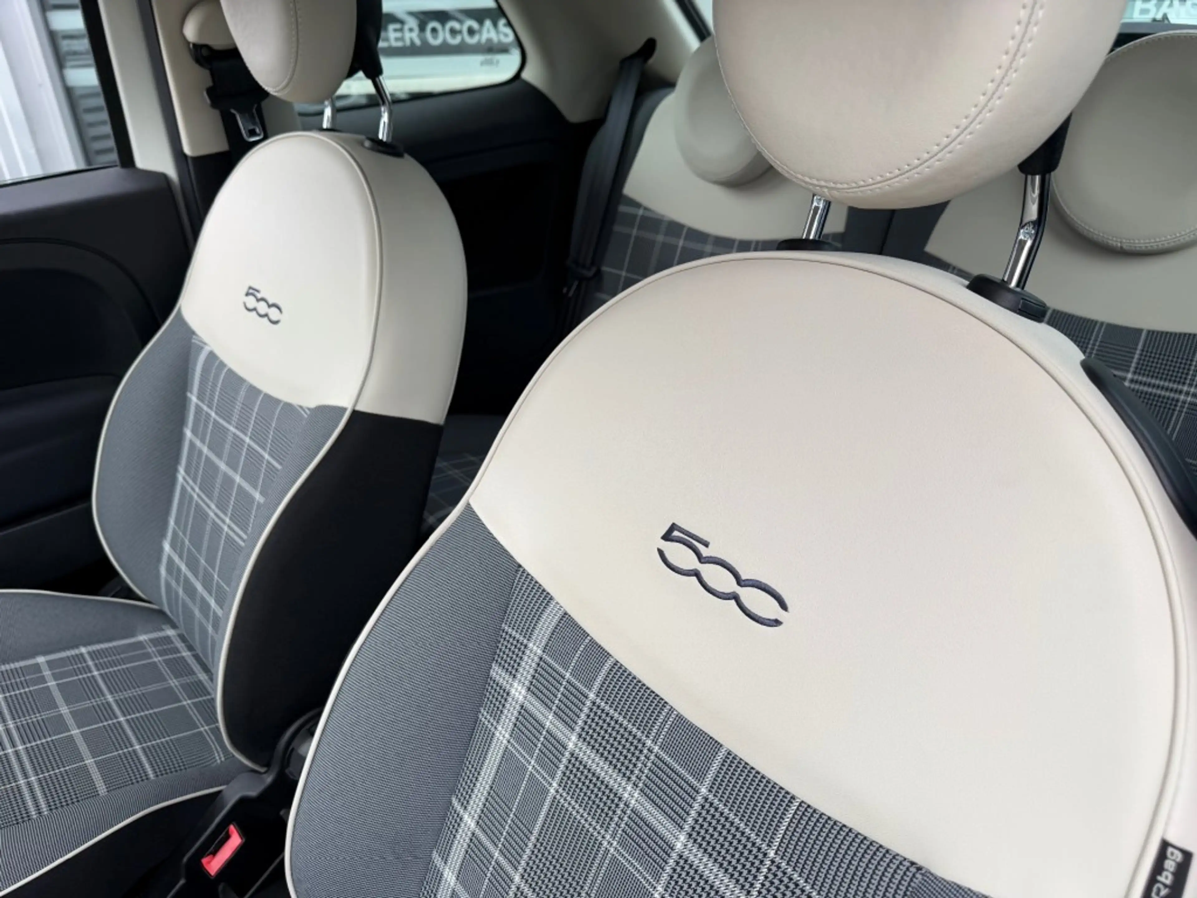 Fiat 500 1.0 HYBRID LOUNGE AIRCO CRUISE PDC CARPLAY. — photo 23