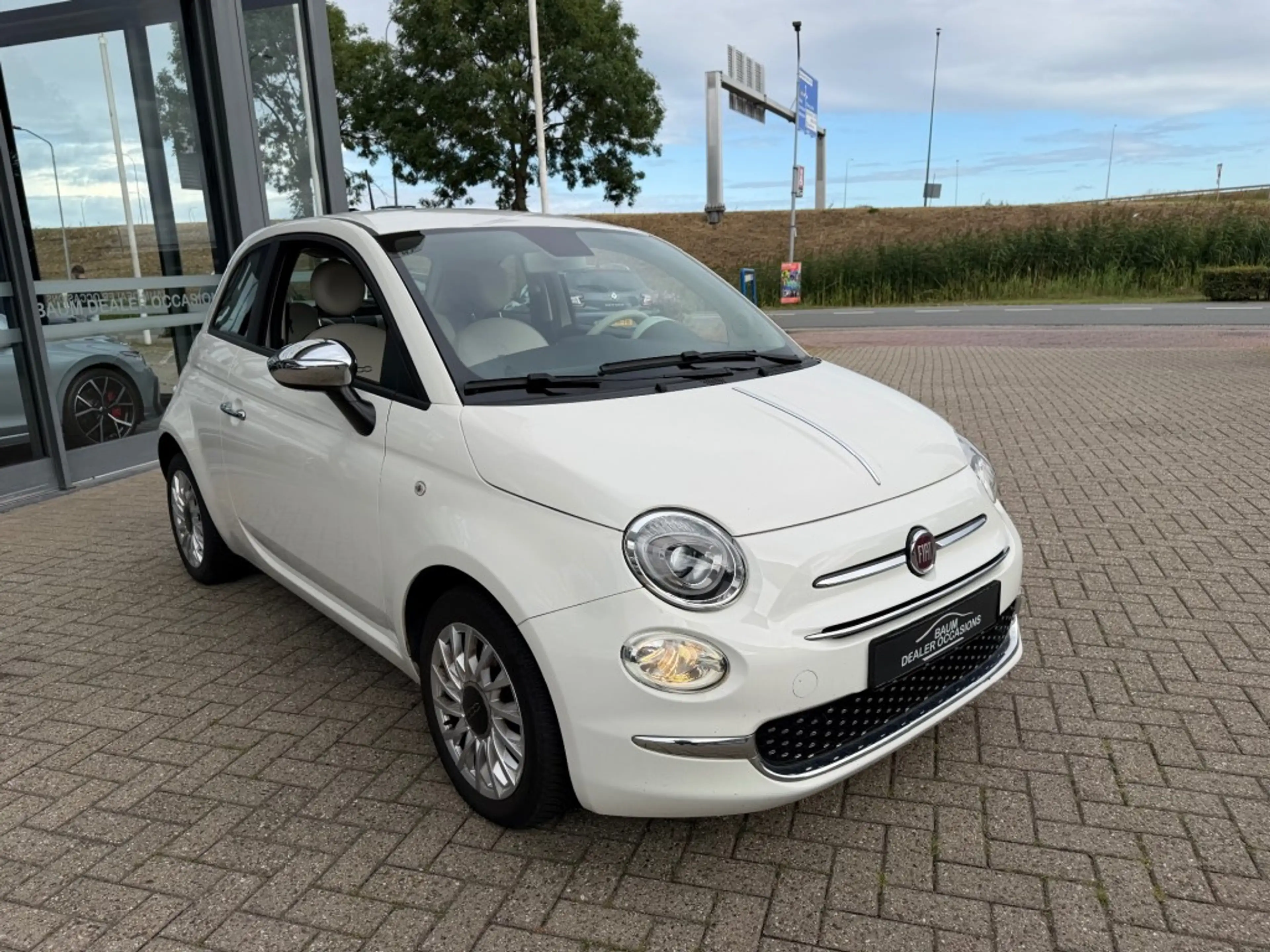 Fiat 500 1.0 HYBRID LOUNGE AIRCO CRUISE PDC CARPLAY. — photo 11