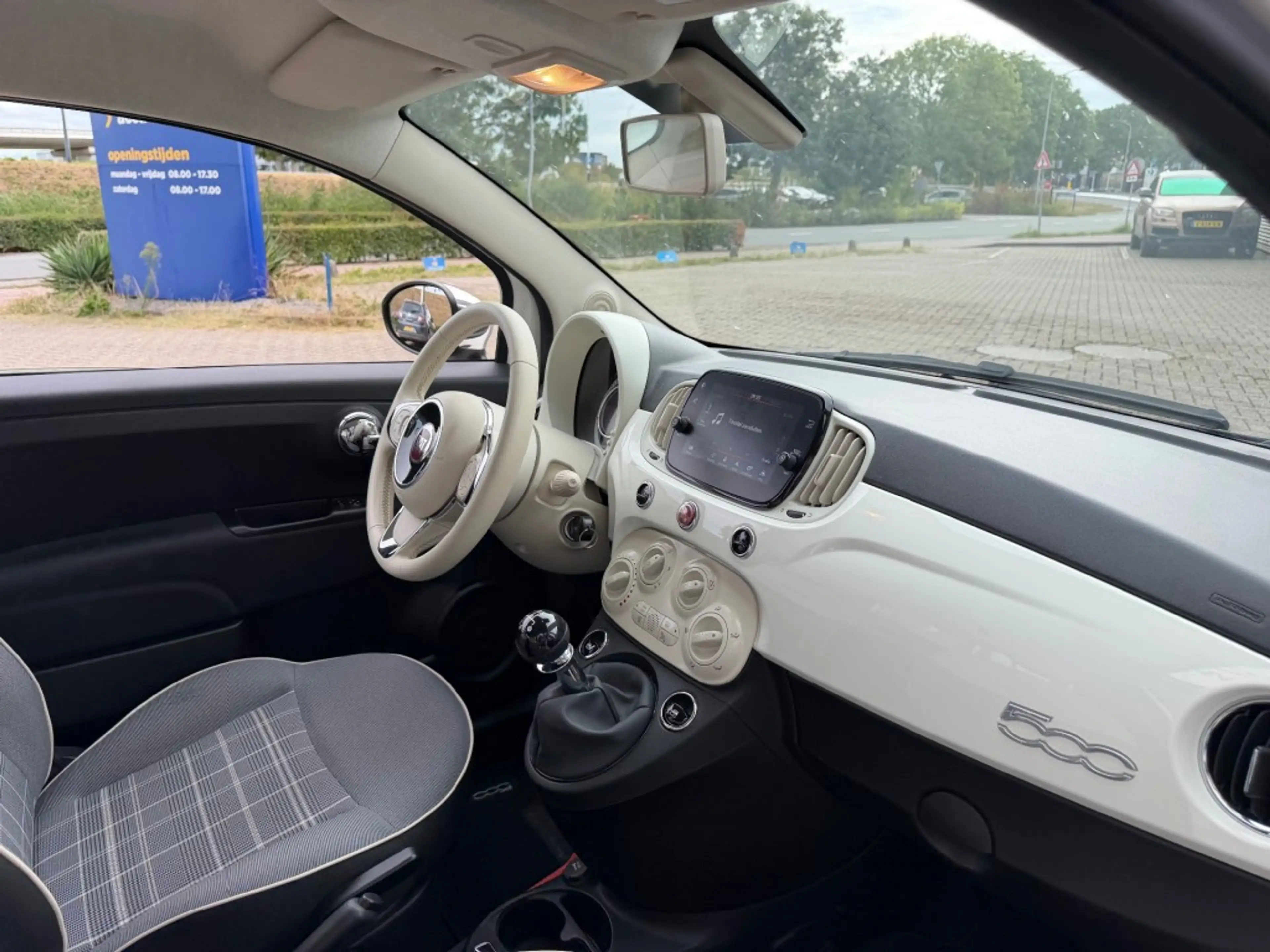 Fiat 500 1.0 HYBRID LOUNGE AIRCO CRUISE PDC CARPLAY. — photo 20