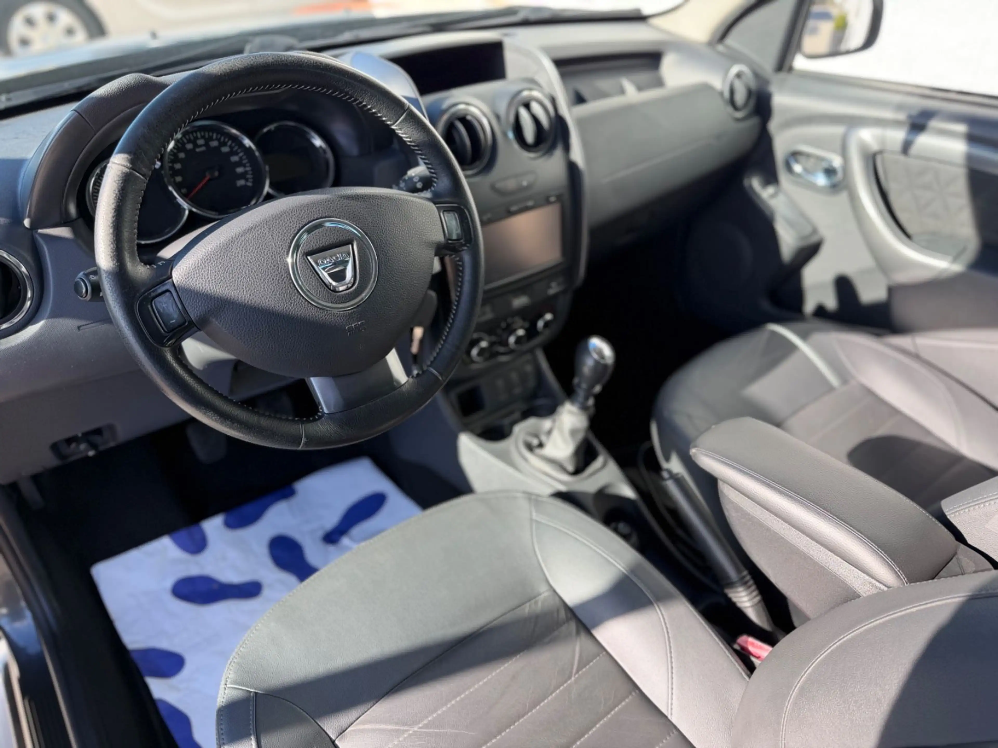 Dacia Duster Prestige*NAVI*STZHeiz.*PDC — photo 10