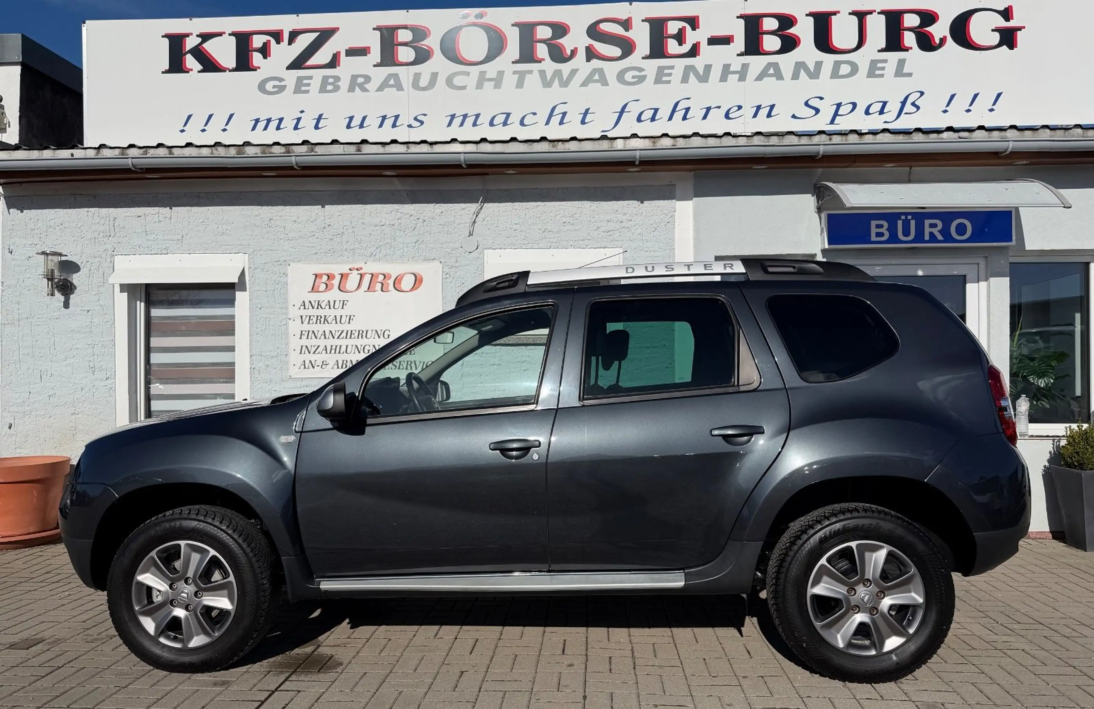 Dacia Duster Prestige*NAVI*STZHeiz.*PDC — photo 7