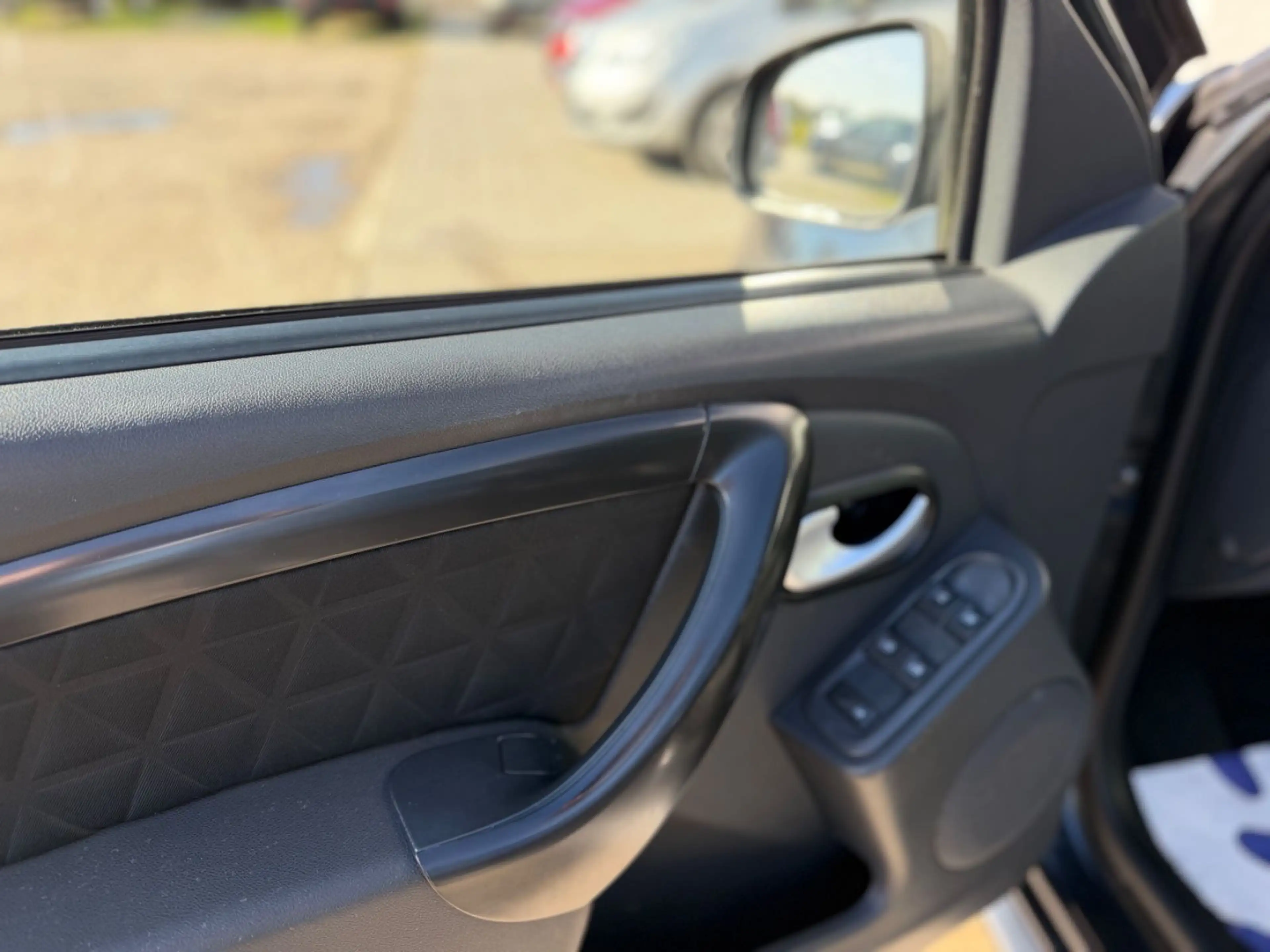 Dacia Duster Prestige*NAVI*STZHeiz.*PDC — photo 8