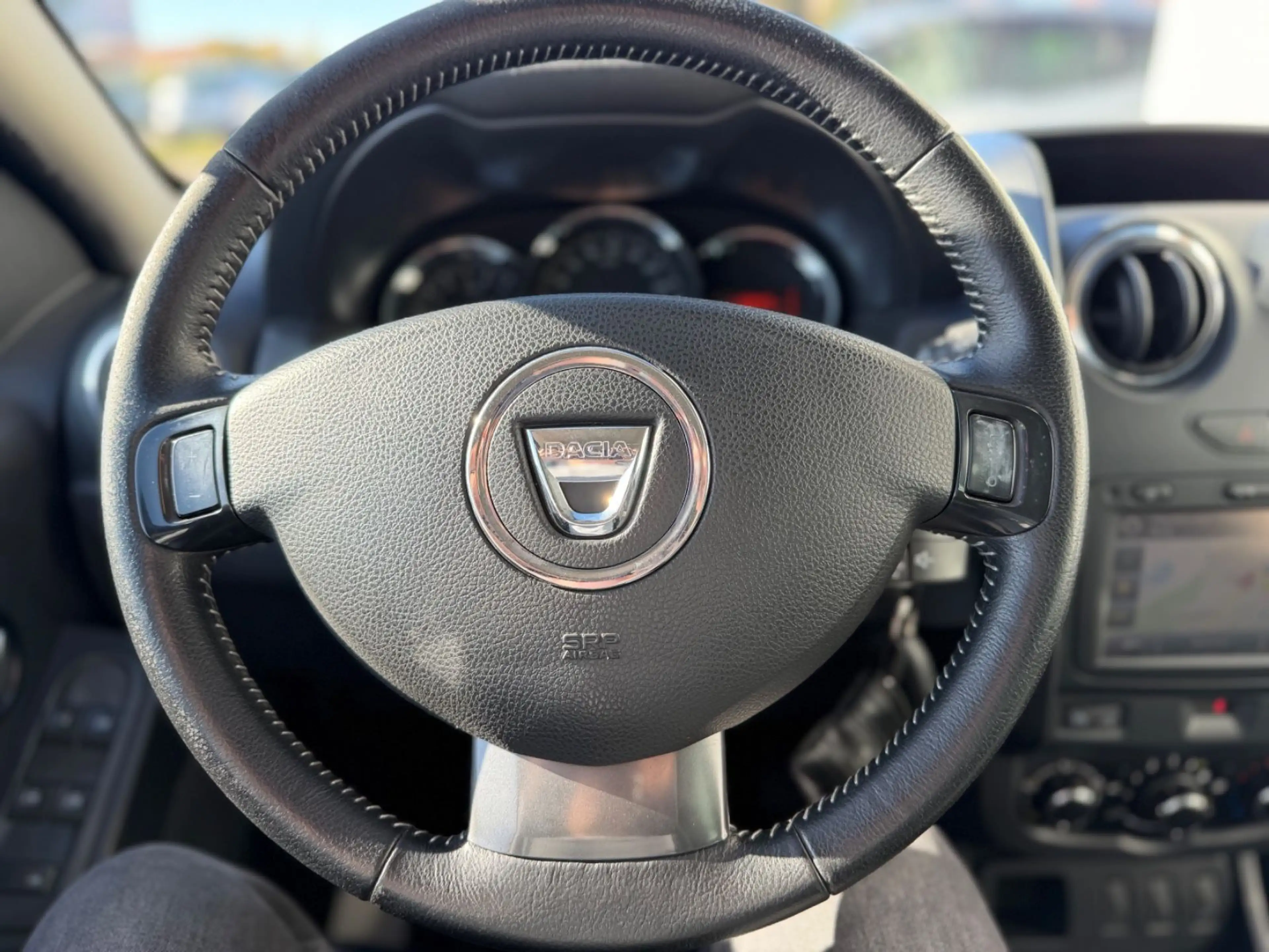Dacia Duster Prestige*NAVI*STZHeiz.*PDC — photo 12
