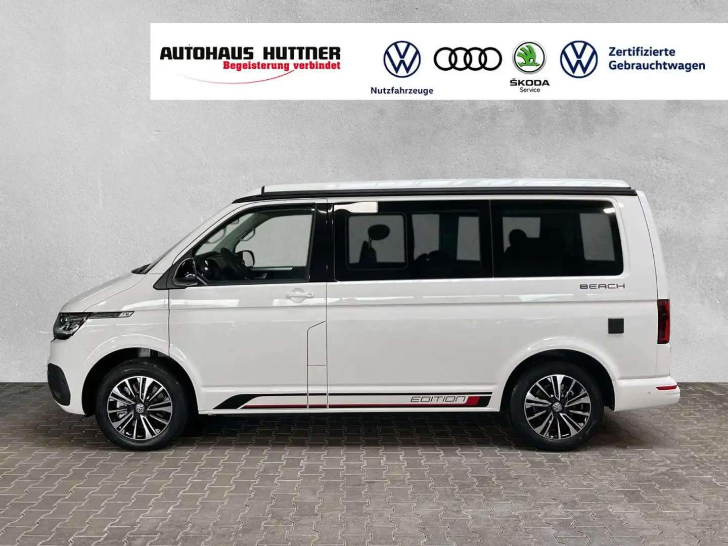 Volkswagen T6.1 California BEACH TOUR -22,89% auf UVP! Navi Bílá - 2