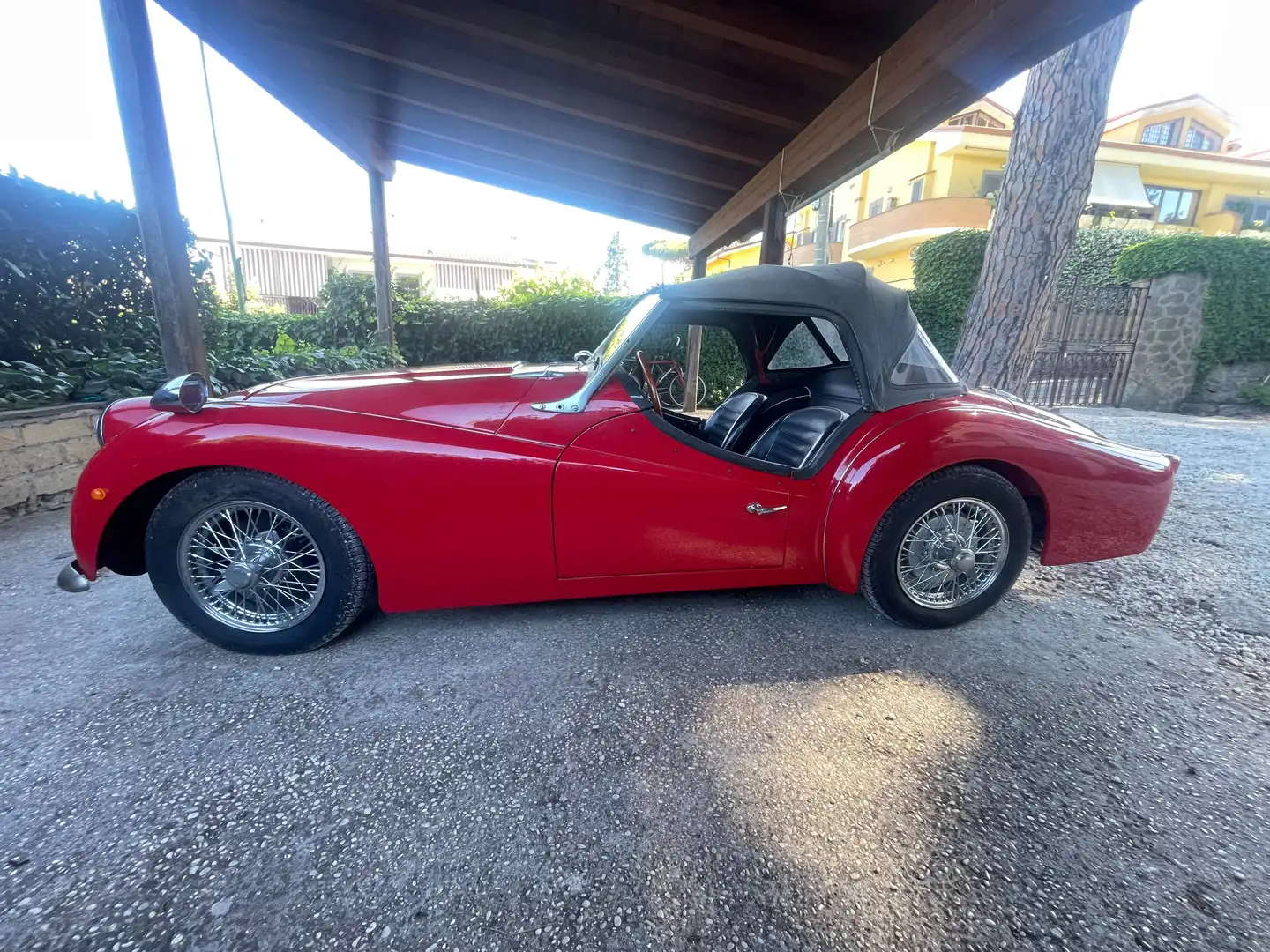 Triumph TR3 TR3A Rot - 2