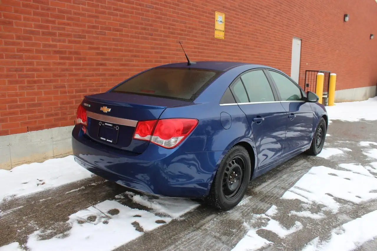 Chevrolet Cruze снимка Chevrolet Cruze
