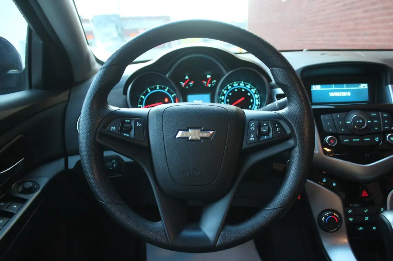Chevrolet Cruze снимка Chevrolet Cruze