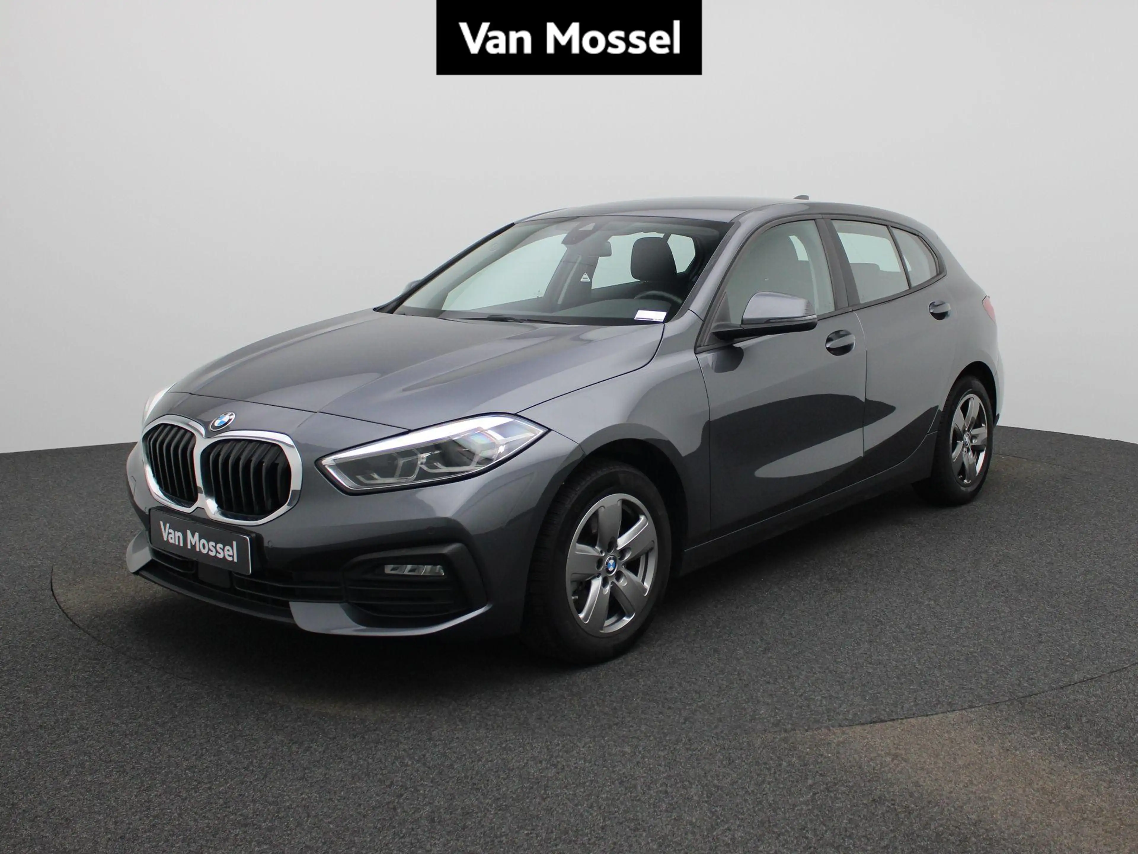 BMW 118 1-serie 118i Navi - Carplay - PDC