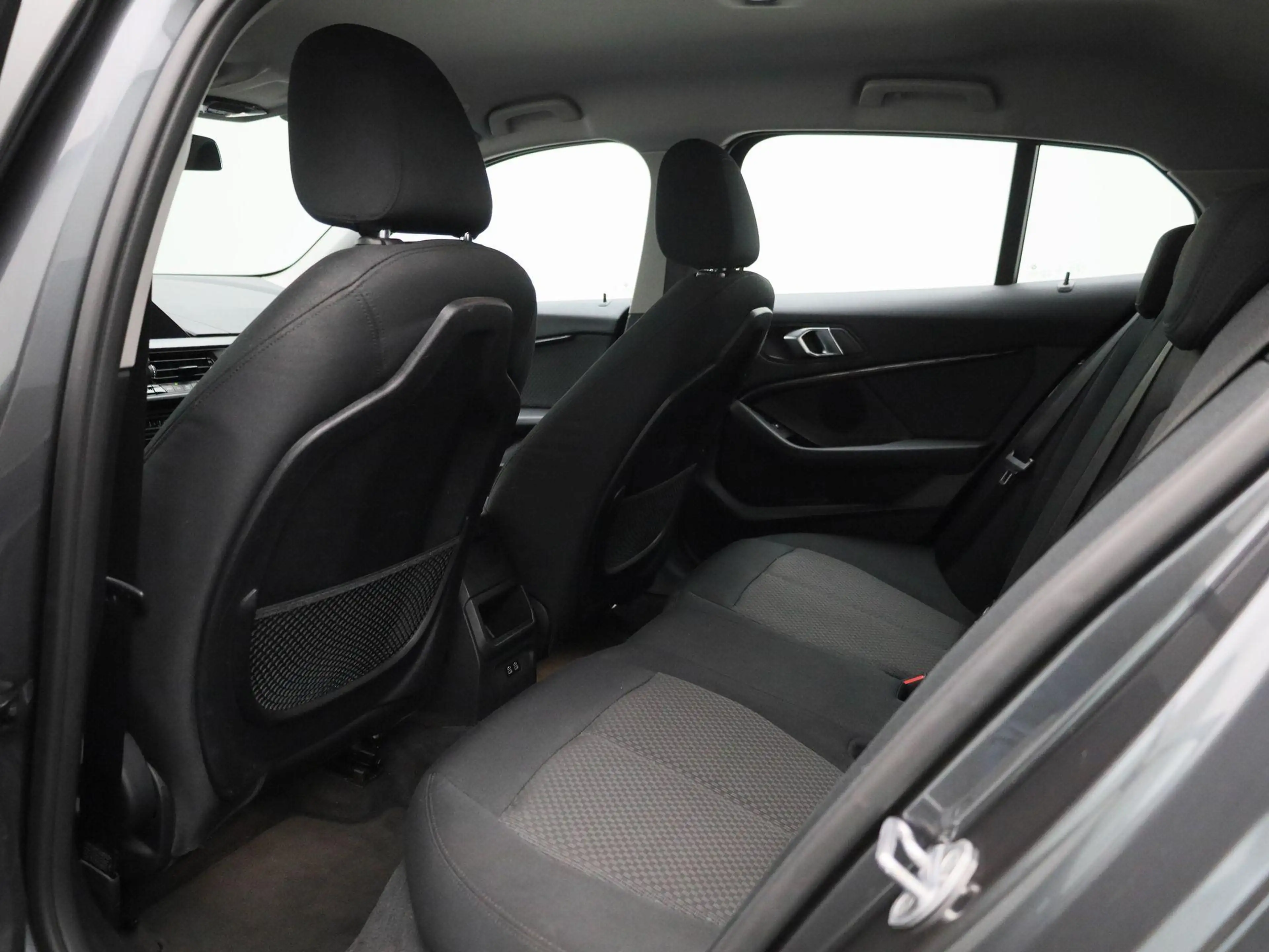 BMW 118 1-serie 118i Navi - Carplay - PDC — photo 10