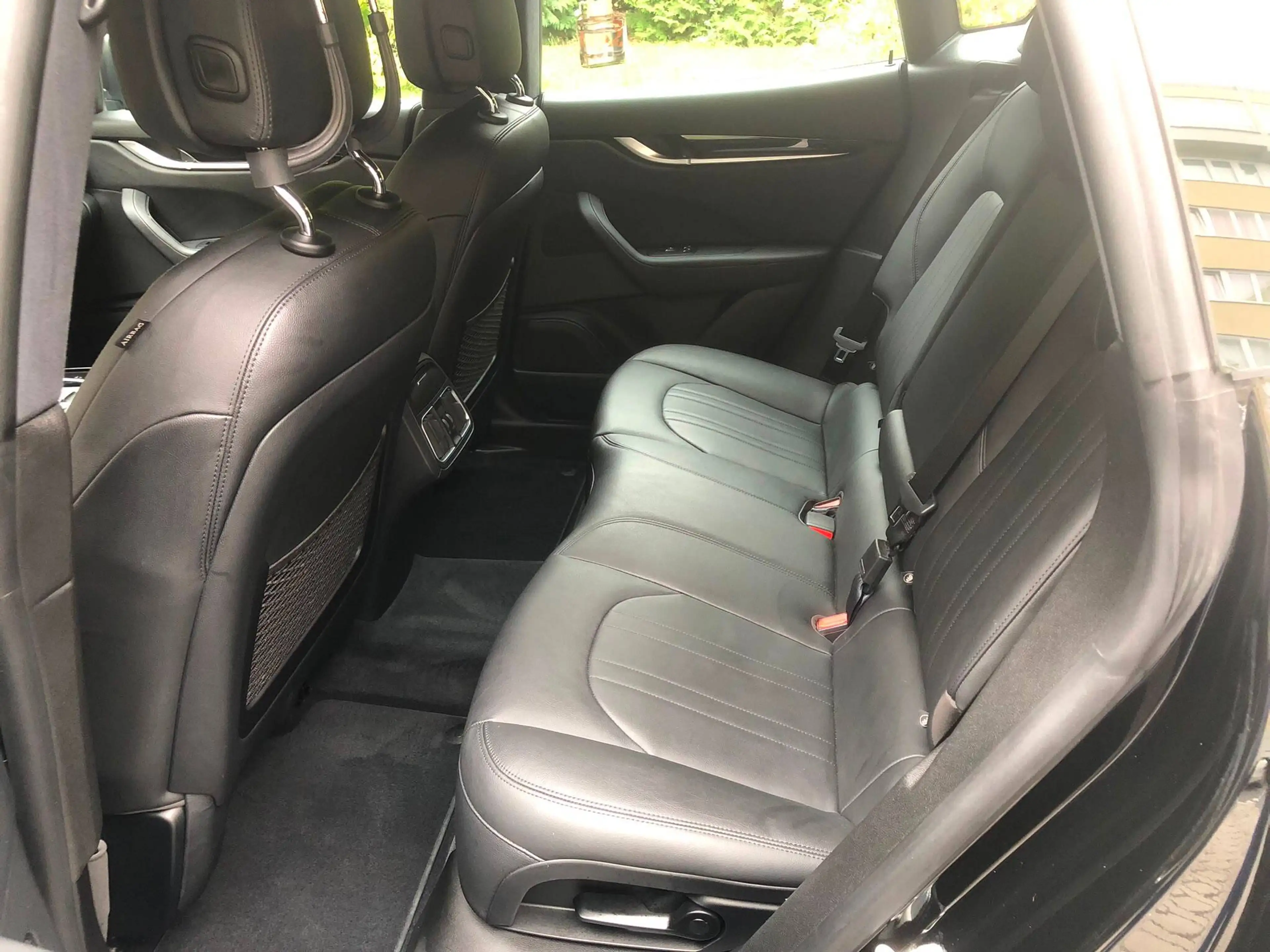Maserati Levante Diesel — photo 11