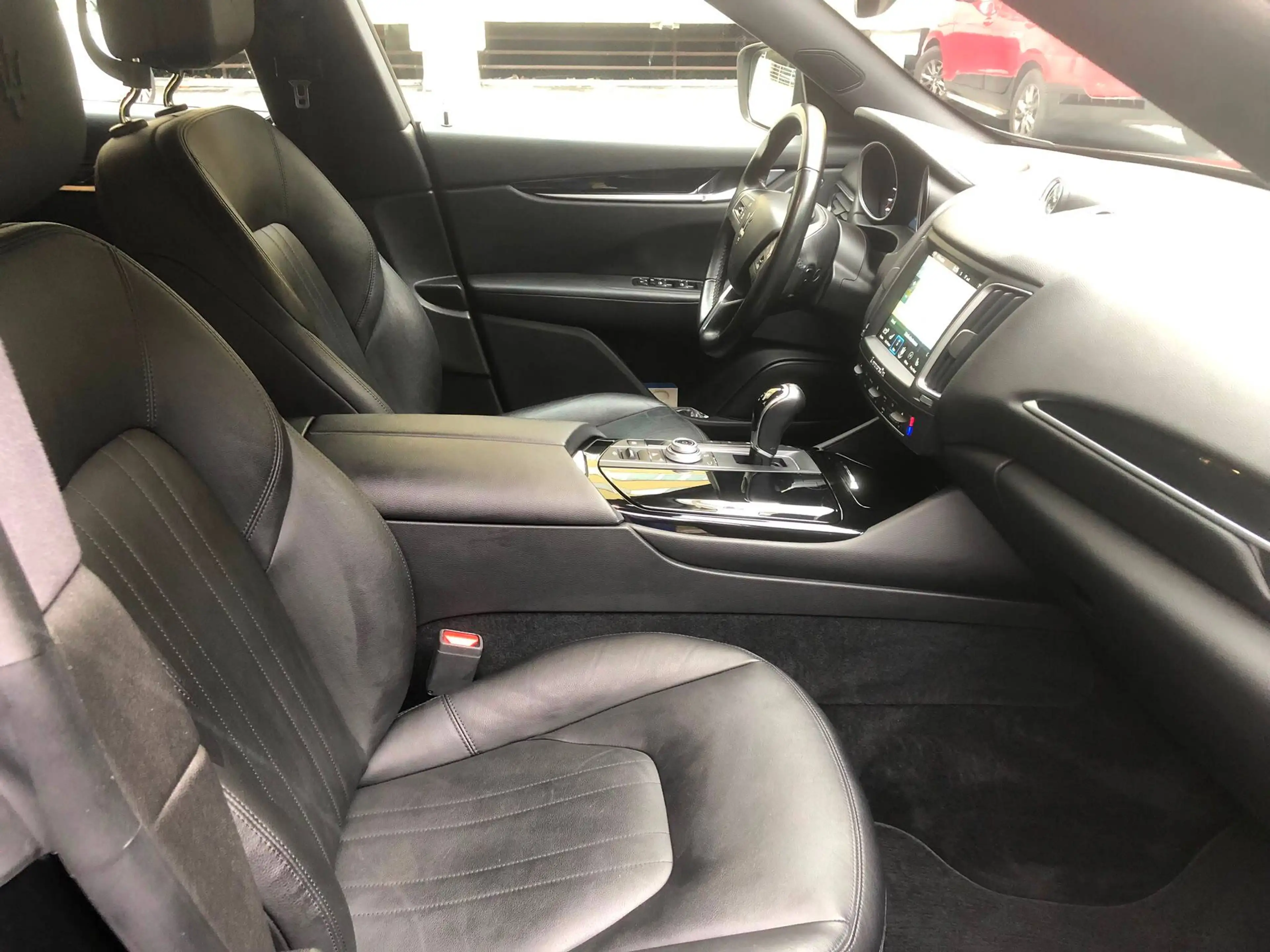 Maserati Levante Diesel — photo 9