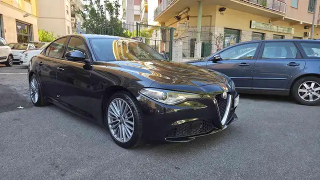 Alfa Romeo Giulia 2.2 Turbodiesel 180 CV AT8 Eco Business