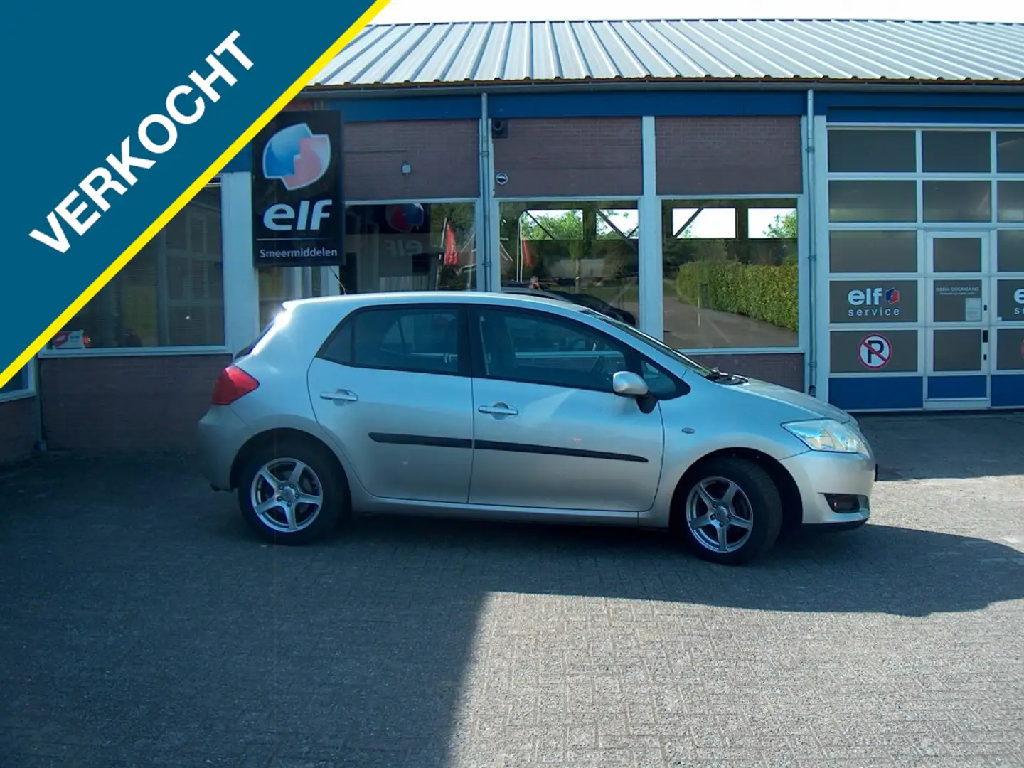 Toyota Auris 1.6-16V Sol Grigio - 2
