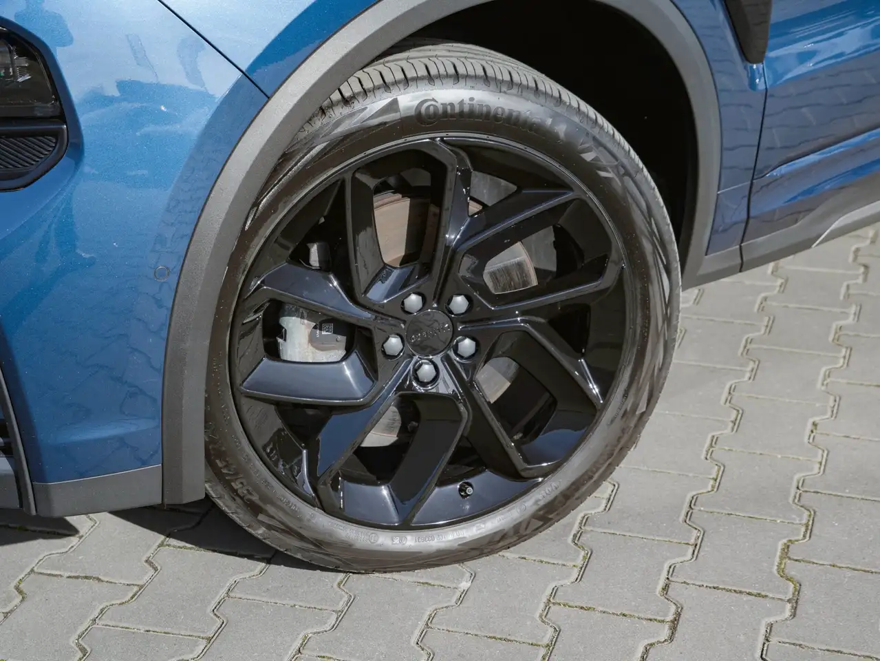 Lynk & Co 01 2022