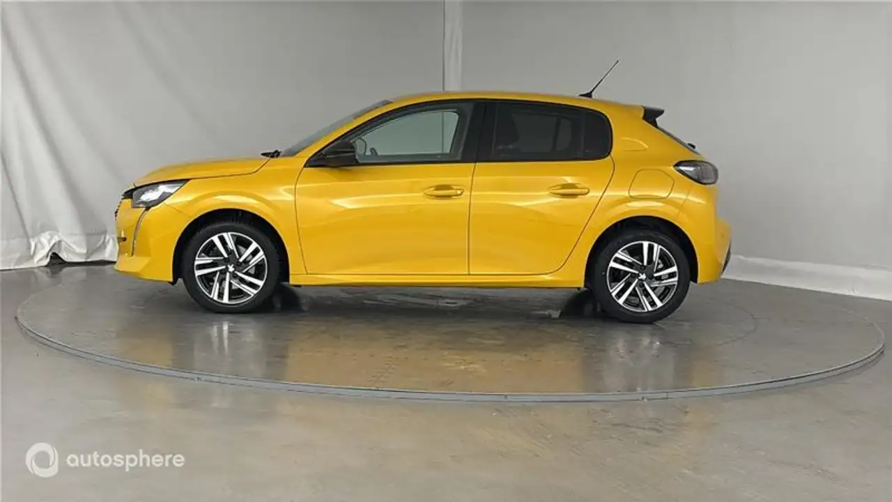Peugeot 208 208 — photo 7