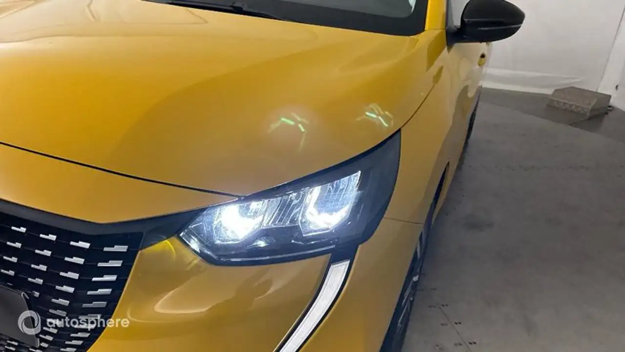 Peugeot 208 208 — photo 17