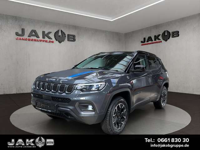 Imagine Jeep Compass PHEV Trailhawk*Leder*Pano*LED*NAVI*AC...
