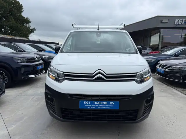 Citroen Berlingo view 2