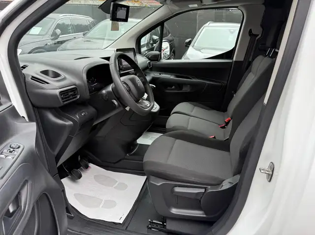 Citroen Berlingo view 12