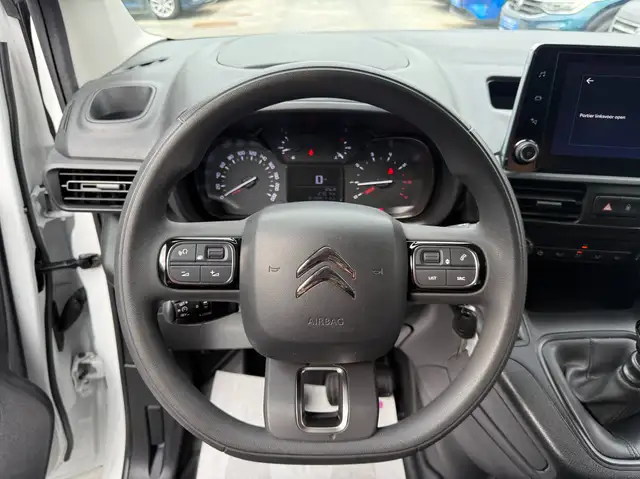 Citroen Berlingo view 18