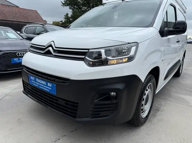 Citroen Berlingo view 10
