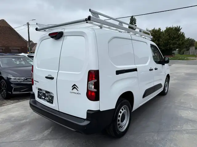 Citroen Berlingo view 5