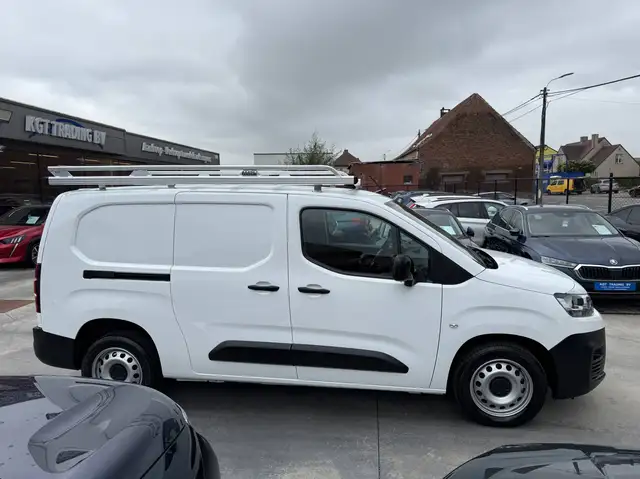 Citroen Berlingo view 4