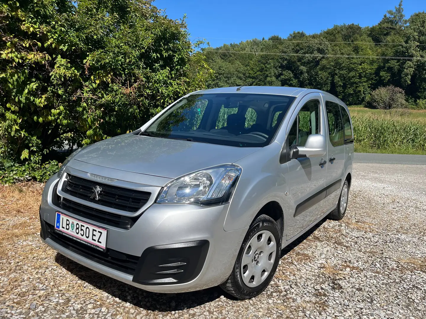 Peugeot Partner Partner Tepee Active 1,2 PureTech 110 Active Silber - 1