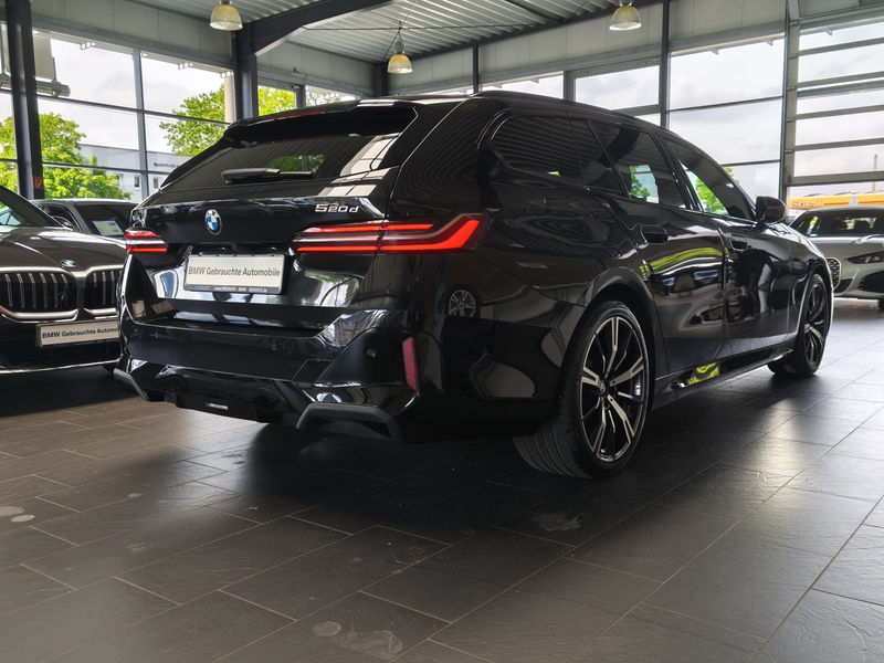 BMW 520 d xDrive M Sport AHK/RFK/H&K/ACC/20" — photo 7