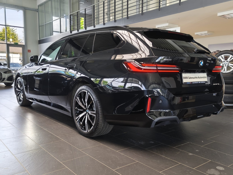 BMW 520 d xDrive M Sport AHK/RFK/H&K/ACC/20" — photo 4