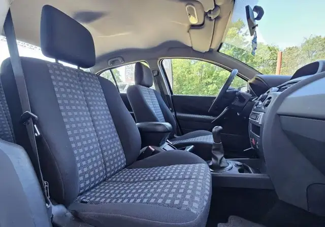 Renault Megane view 18