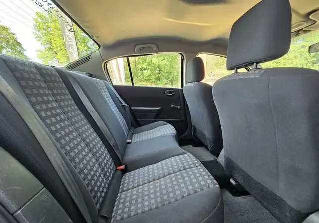 Renault Megane view 13