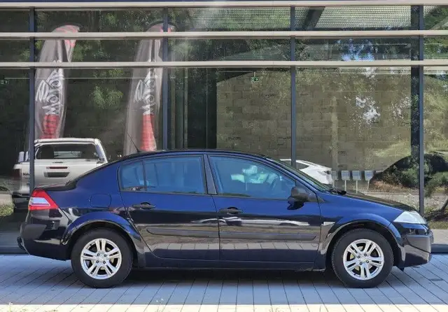 Renault Megane view 3