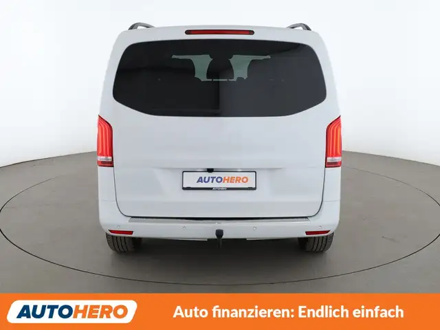 Mercedes-Benz Vito view 5