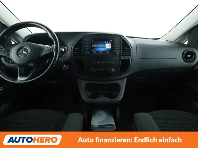 Mercedes-Benz Vito view 12