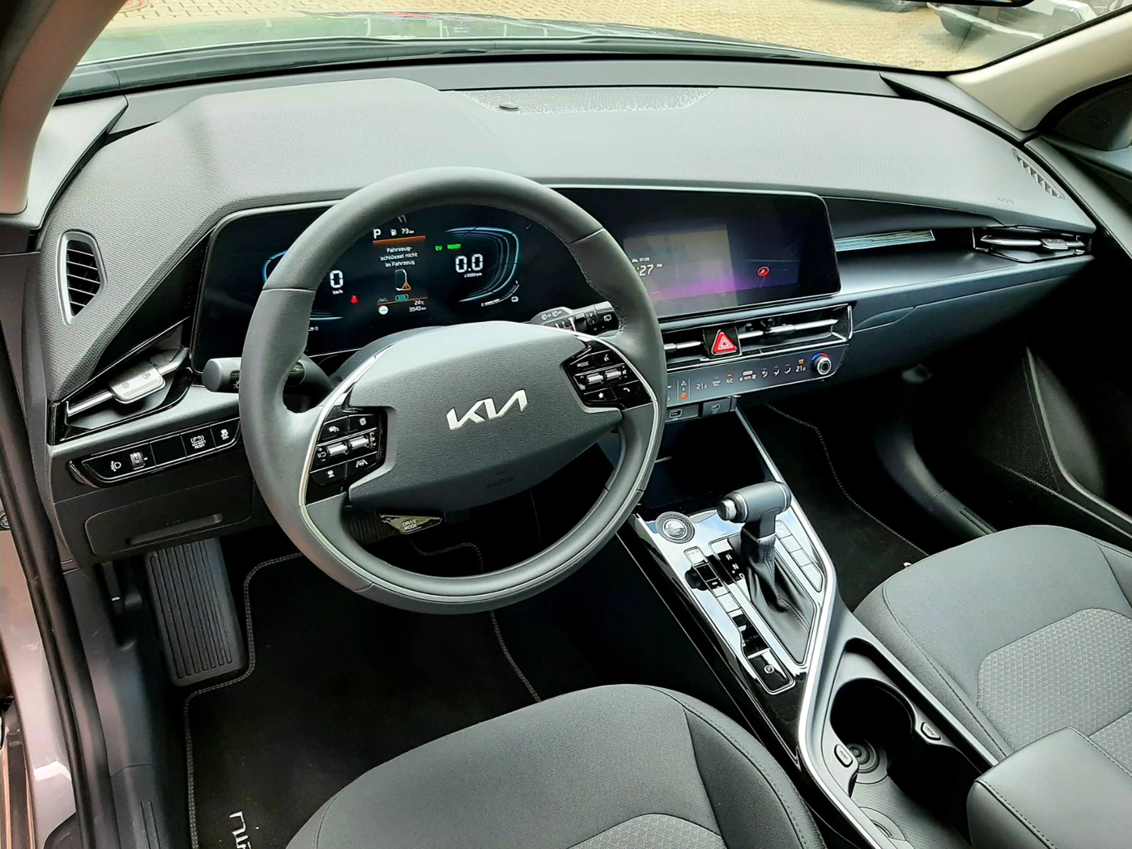 Kia Niro 1.6 HEV DCT Edition 7 NAVI MJ25 — photo 8