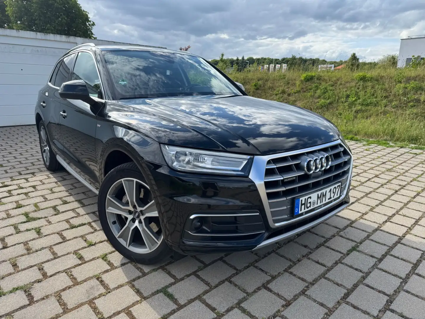 Audi Q5 quattro sport 3.0 KAMERA NAVI EURO6 Zwart - 2