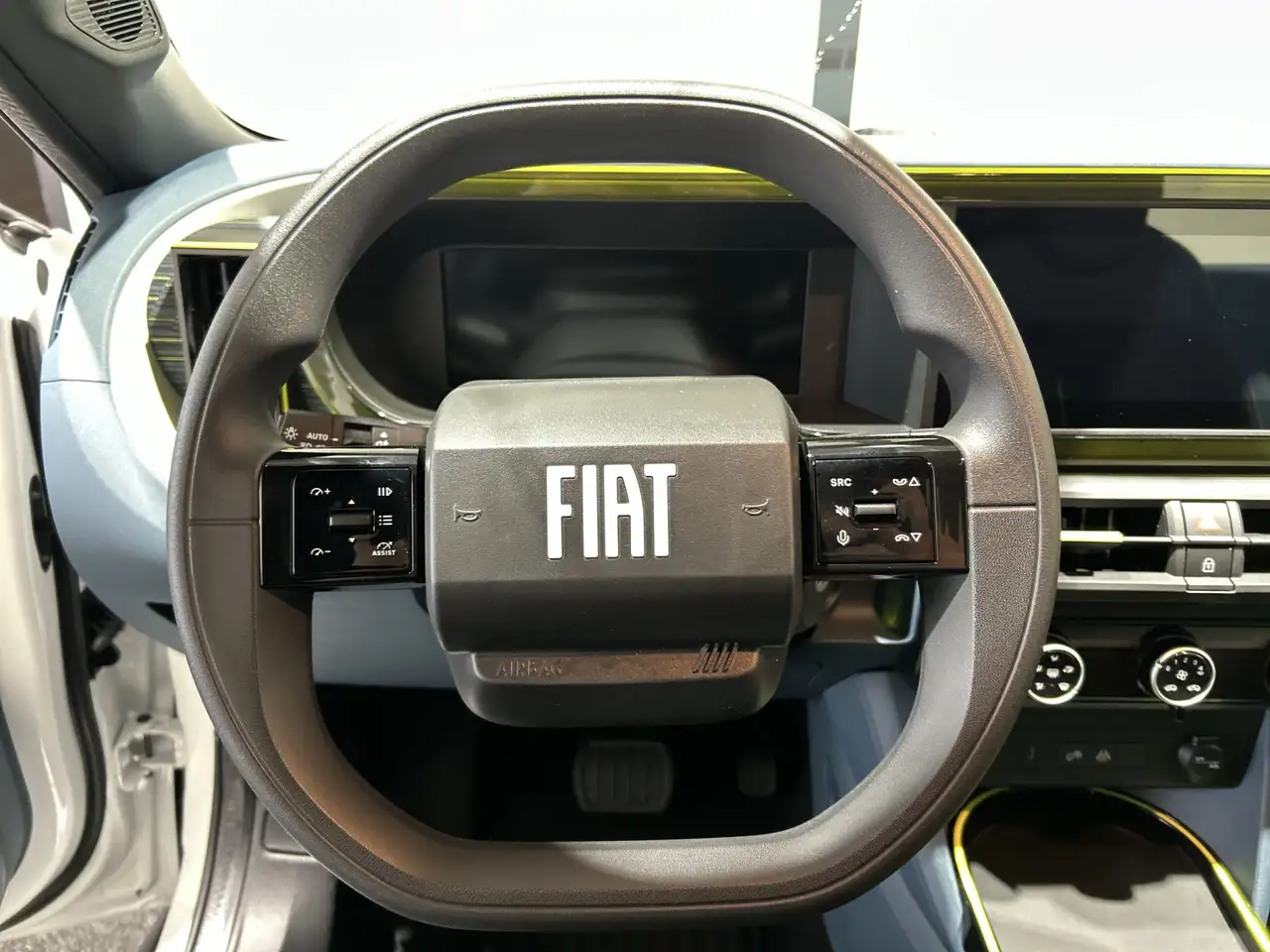Fiat Grande Panda RED 11kW 44 kWh Nieuwe Red is Wit | Met de witte P 6