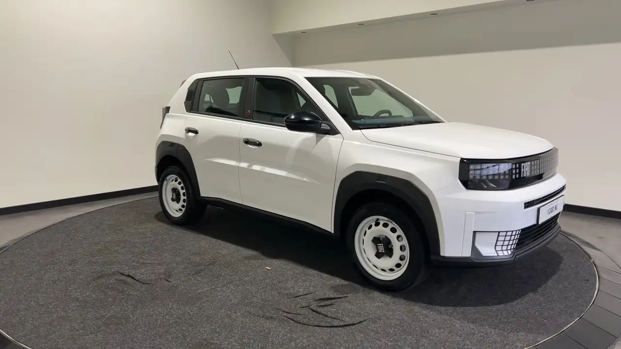 Fiat Grande Panda RED 11kW 44 kWh Nieuwe Red is Wit | Met de witte P 25
