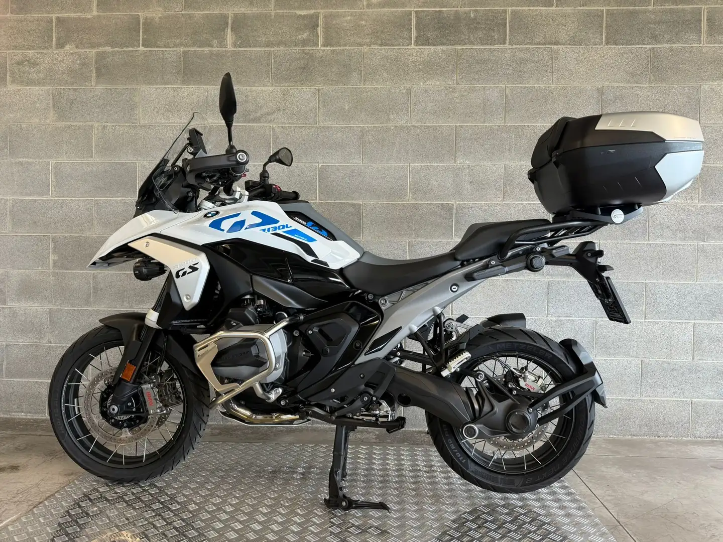 BMW R 1300 GS CAMPAGNA PROVA RISCATTA O RENDI. Bianco - 2