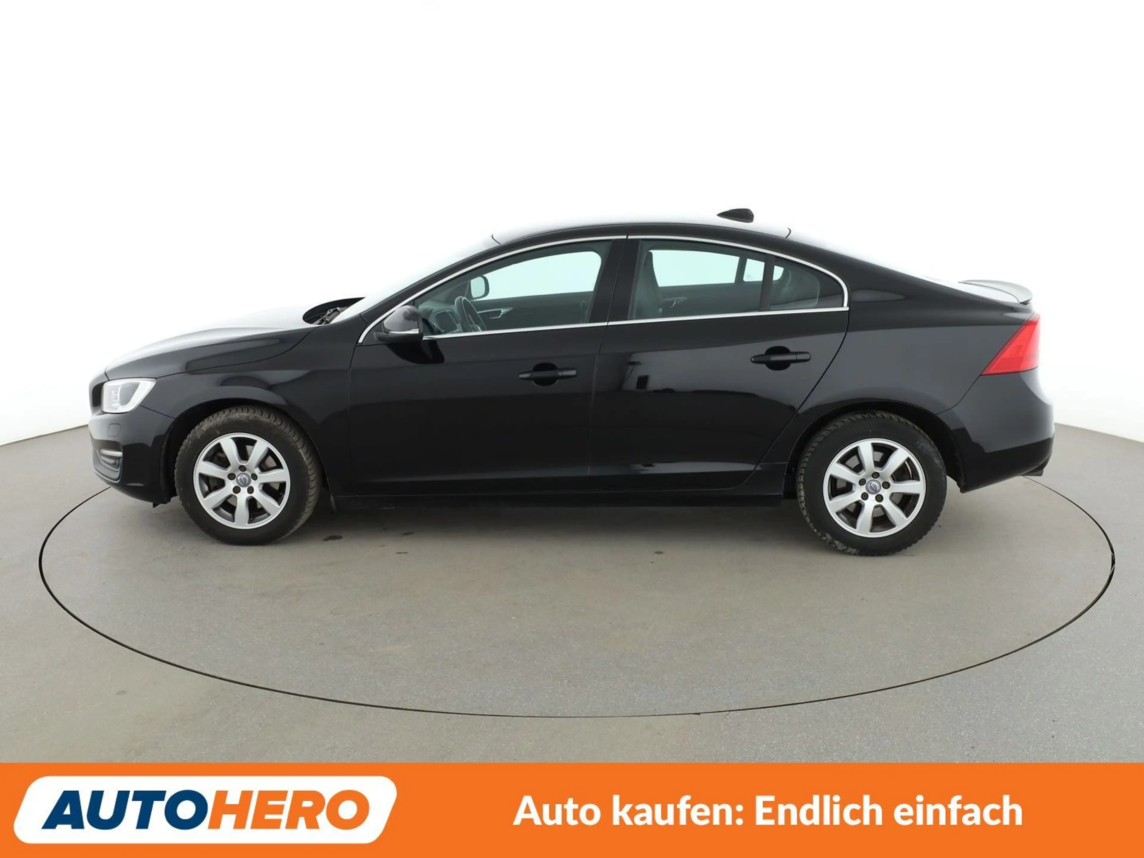 Volvo S60 1.5 Momentum Aut.*NAV*XENON*TEMP*PDC*SHZ*ALU* — photo 3