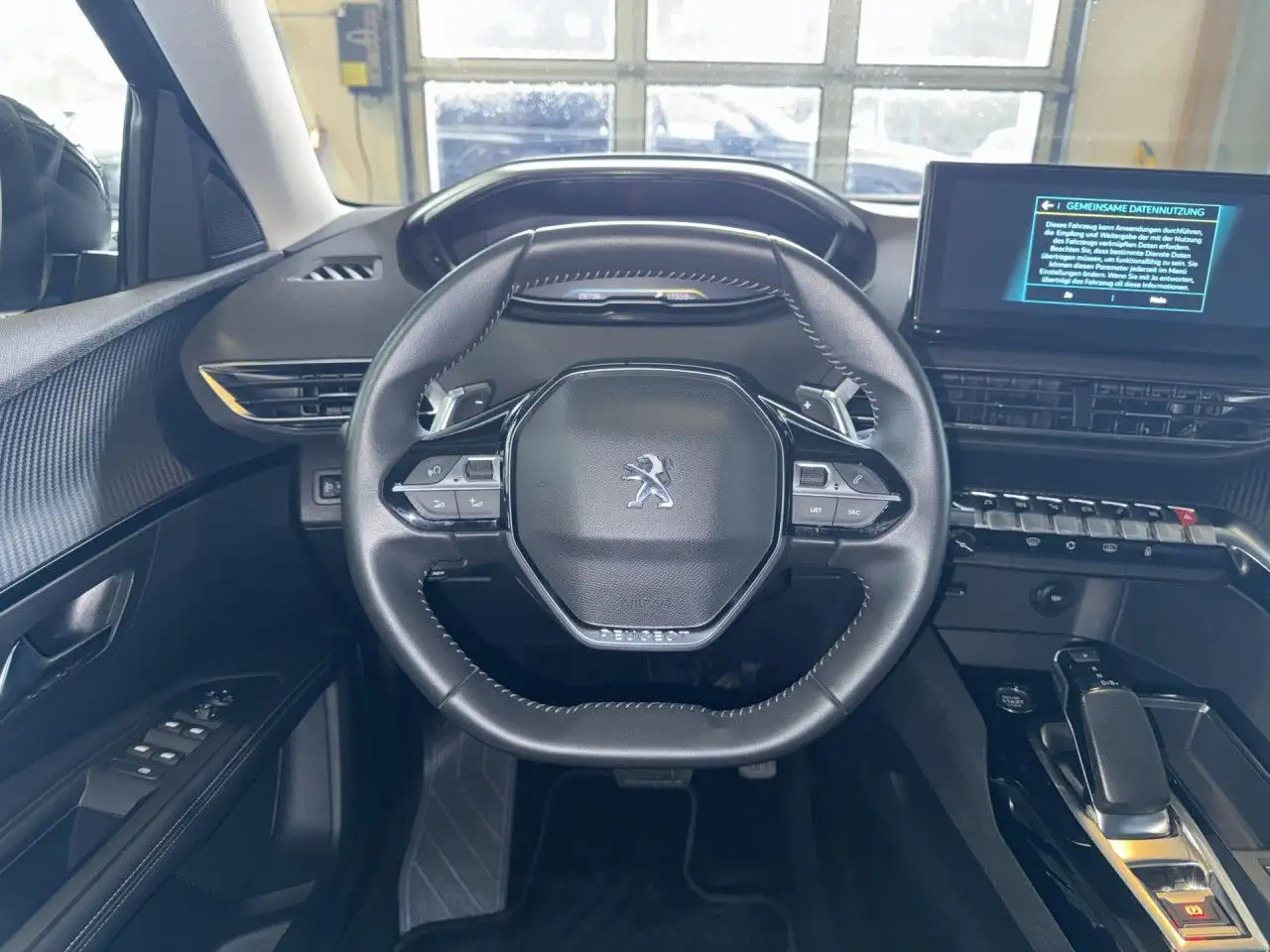 Peugeot 3008 Plug-In Hybrid 225 e-EAT8 Allure, AHK! Navi, миниатюра 17