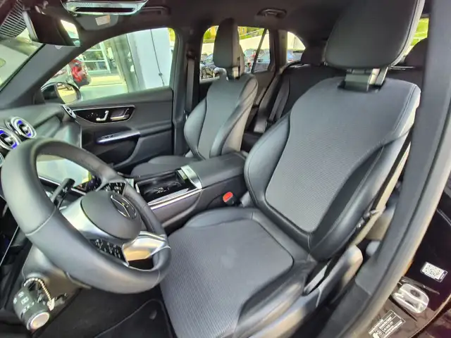Mercedes-Benz GLC 200 d 4MATIC Österreich-Edition Winterp. Ansicht 14